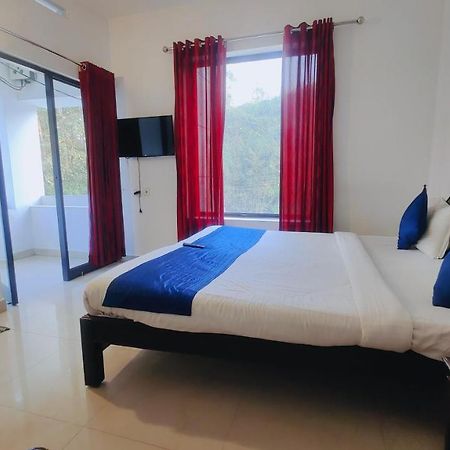 Hotel Lumino Karthika Munnar Exterior foto