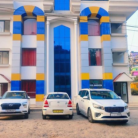 Hotel Lumino Karthika Munnar Exterior foto